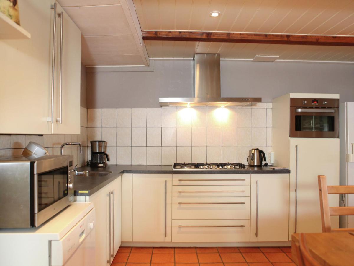 Quaint Farmhouse Near River In Oosterwijk Leerdam Luaran gambar